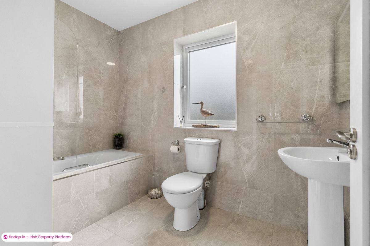 Semi-detached house for Sale in Glanmire, Cork, T45 X471