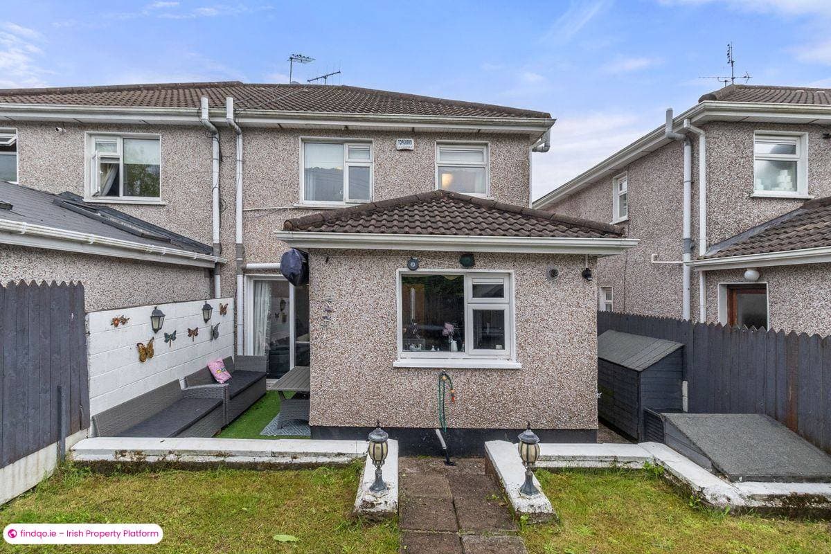 Semi-detached house for Sale in Glanmire, Cork, T45 Y161