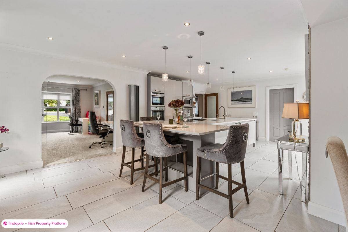 Detached house for Sale in Glanmire, Cork, T45 X710