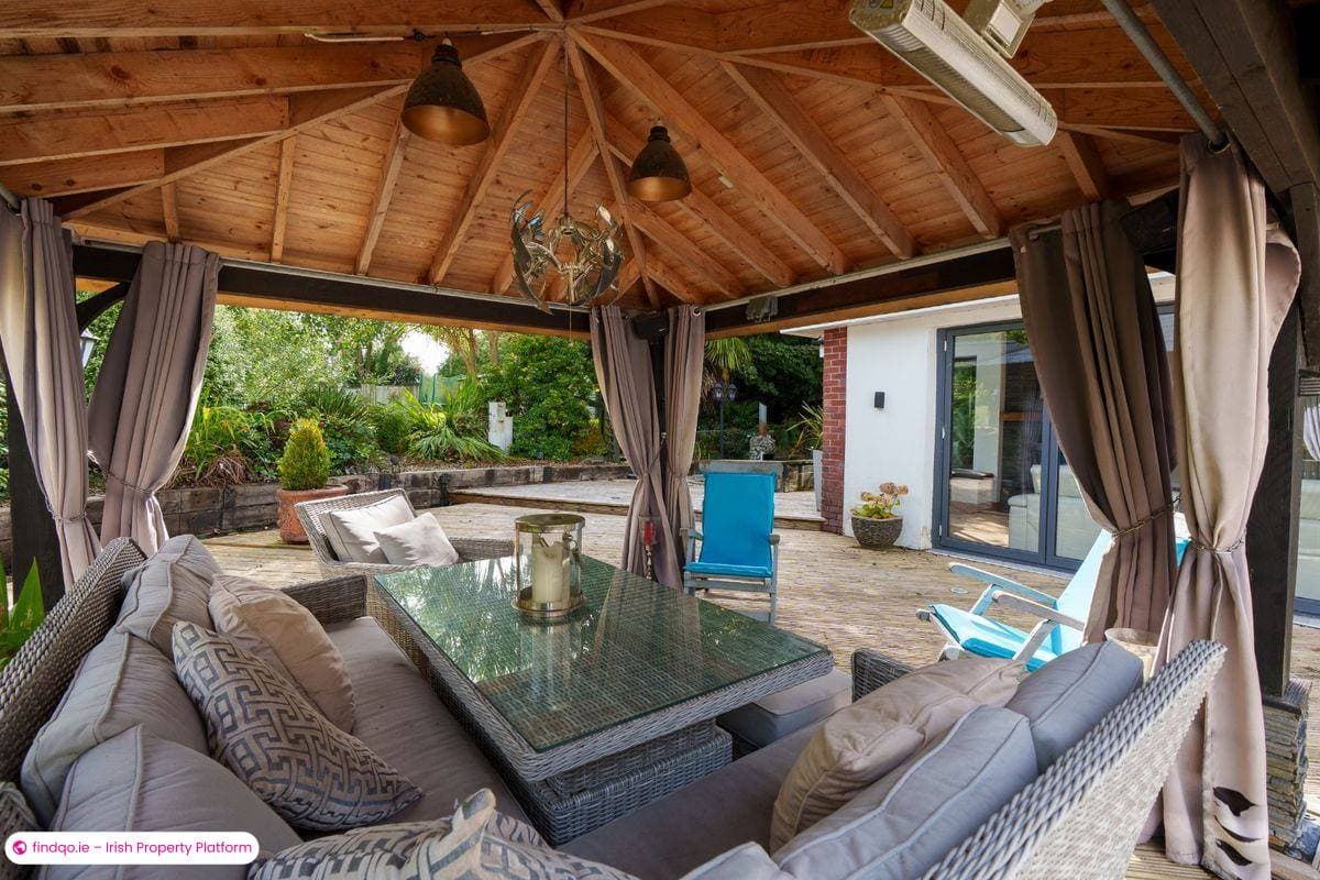 Detached house for Sale in Glanmire, Cork, T45 X710