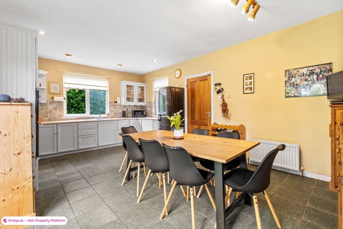 Detached house for Sale in Ballyhooly Road, Cork, T23 P8N2