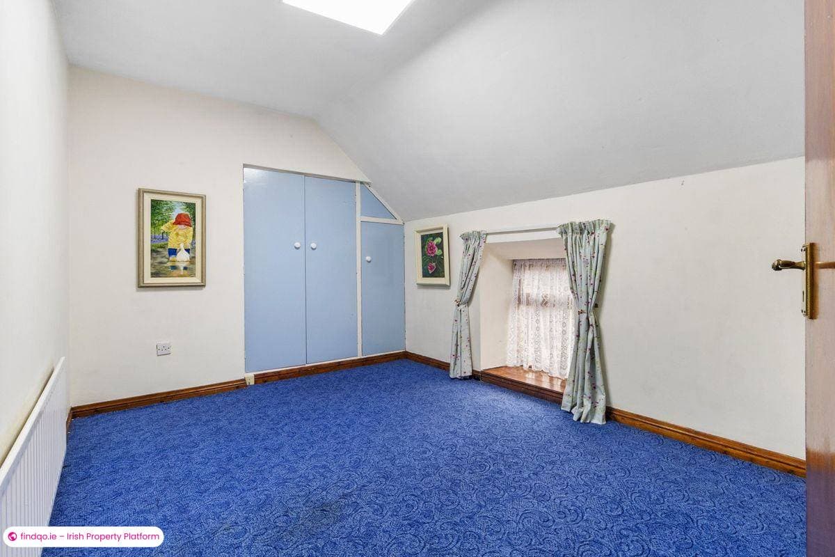 Terraced house for Sale in Watergrasshill, Cork, T56 HY18