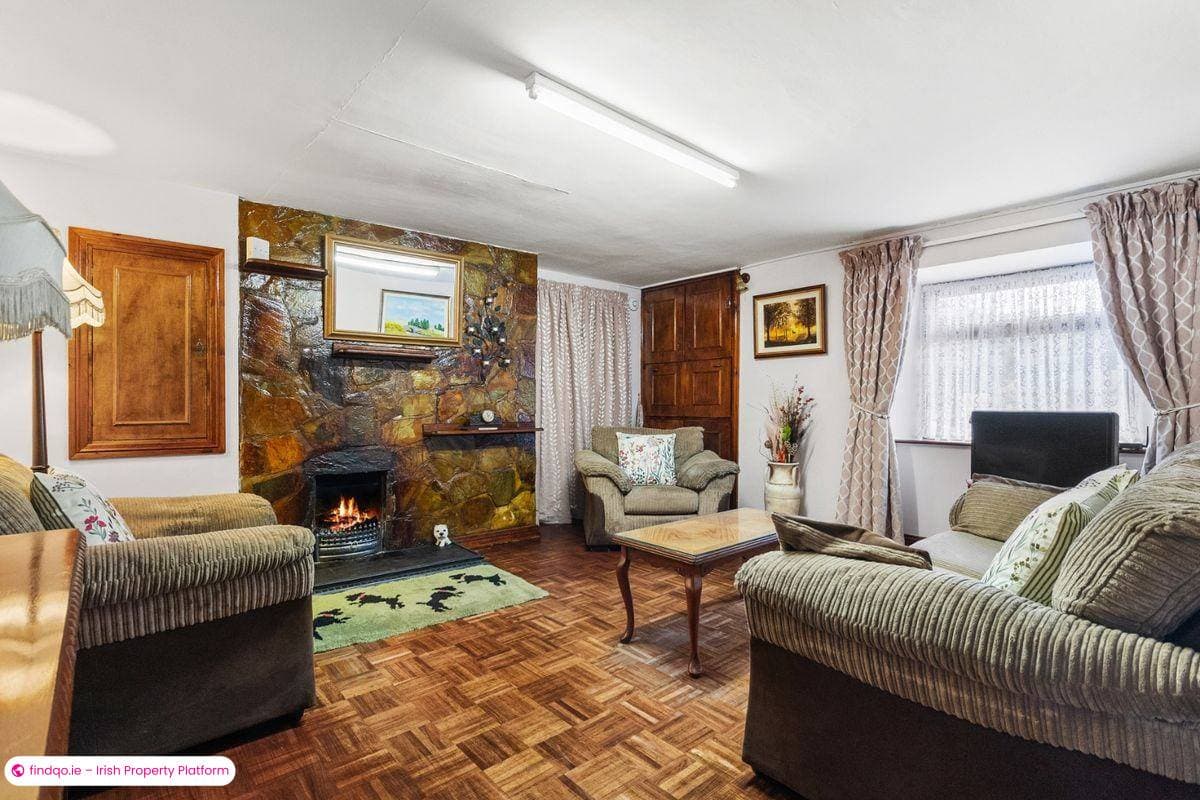 Terraced house for Sale in Watergrasshill, Cork, T56 HY18