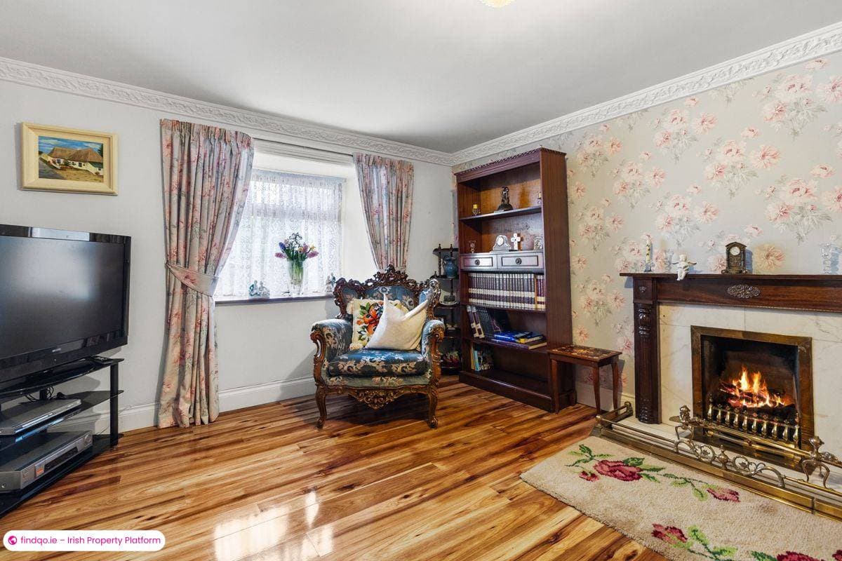 Terraced house for Sale in Watergrasshill, Cork, T56 HY18