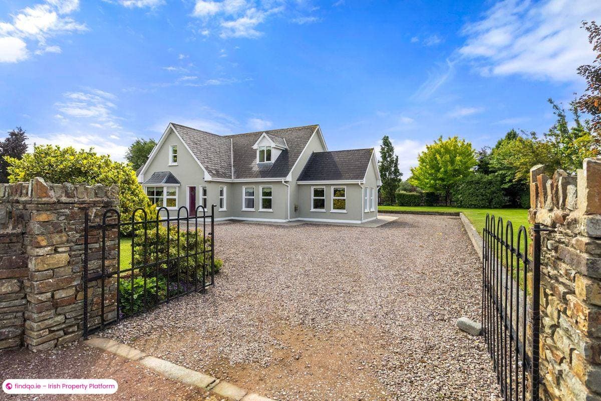 Detached house for Sale in Fermoy, Cork