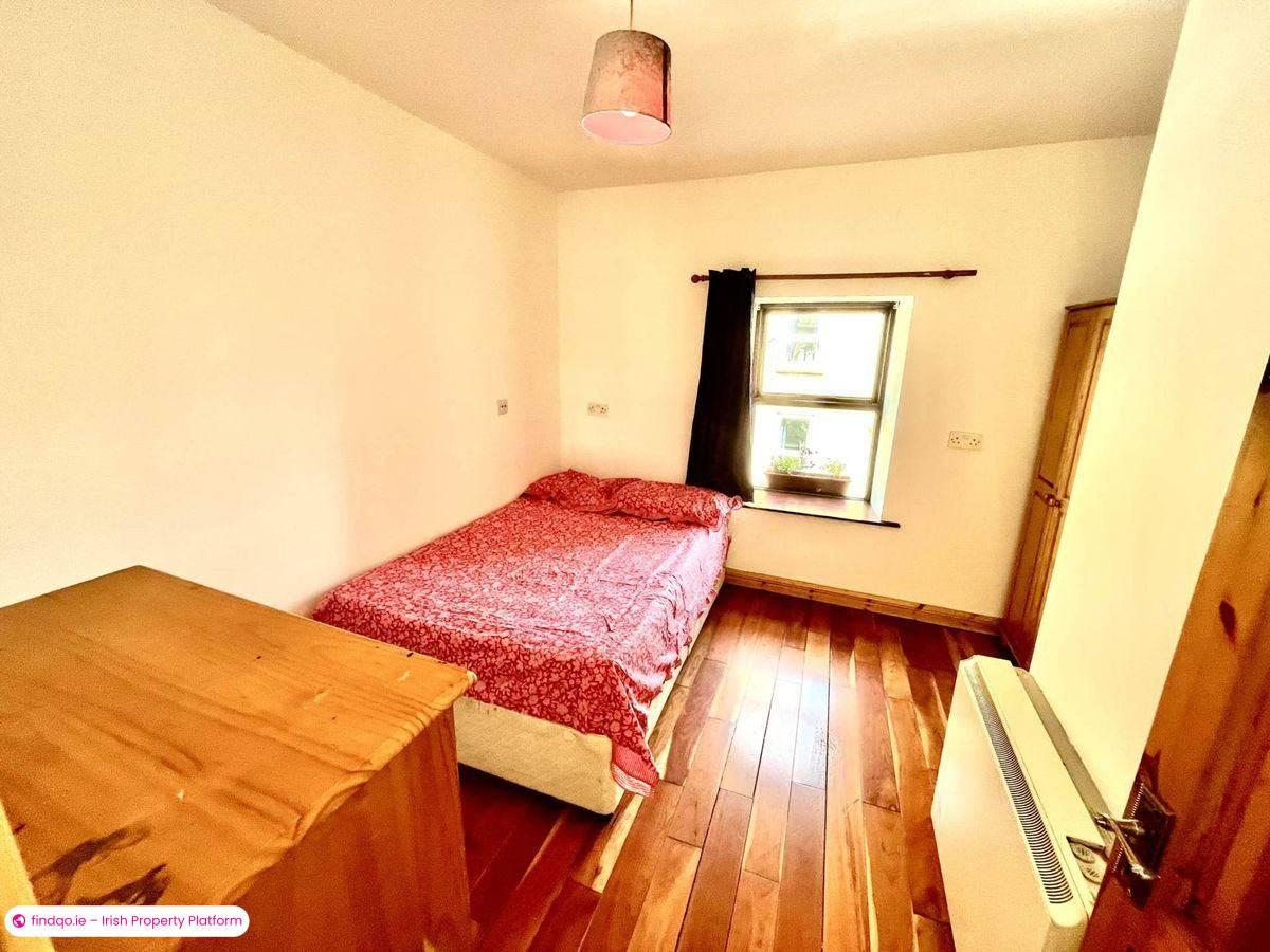 End of terrace house for Sale in Sligo, Sligo