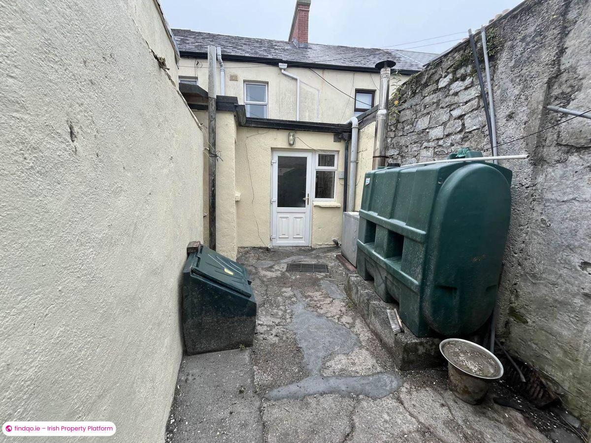 Terraced house for Sale in Sligo, Sligo