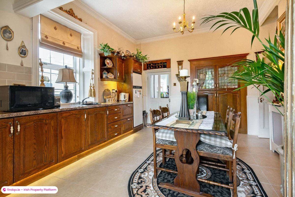 Detached house for Sale in Collooney, Sligo