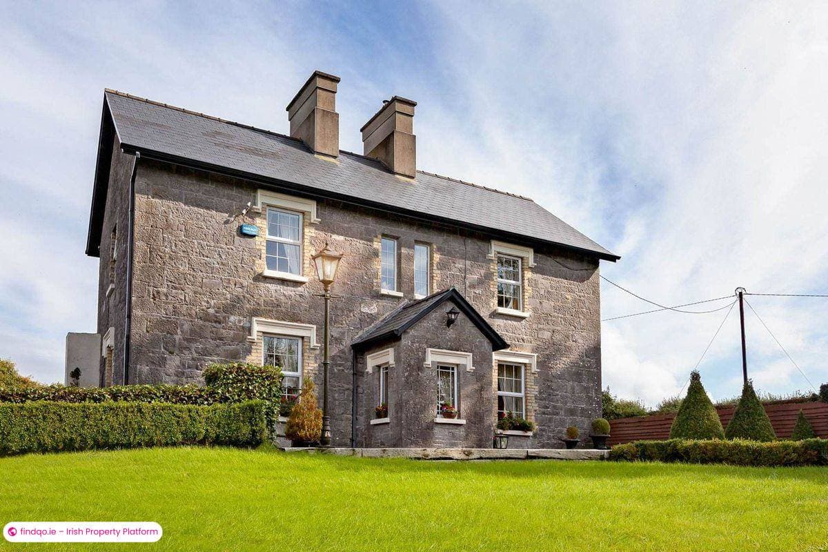 Detached house for Sale in Collooney, Sligo