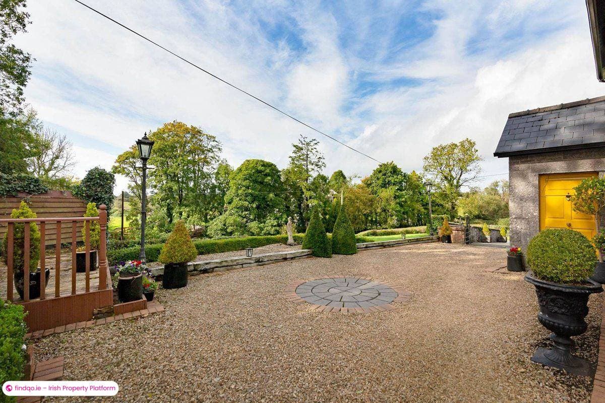 Detached house for Sale in Collooney, Sligo