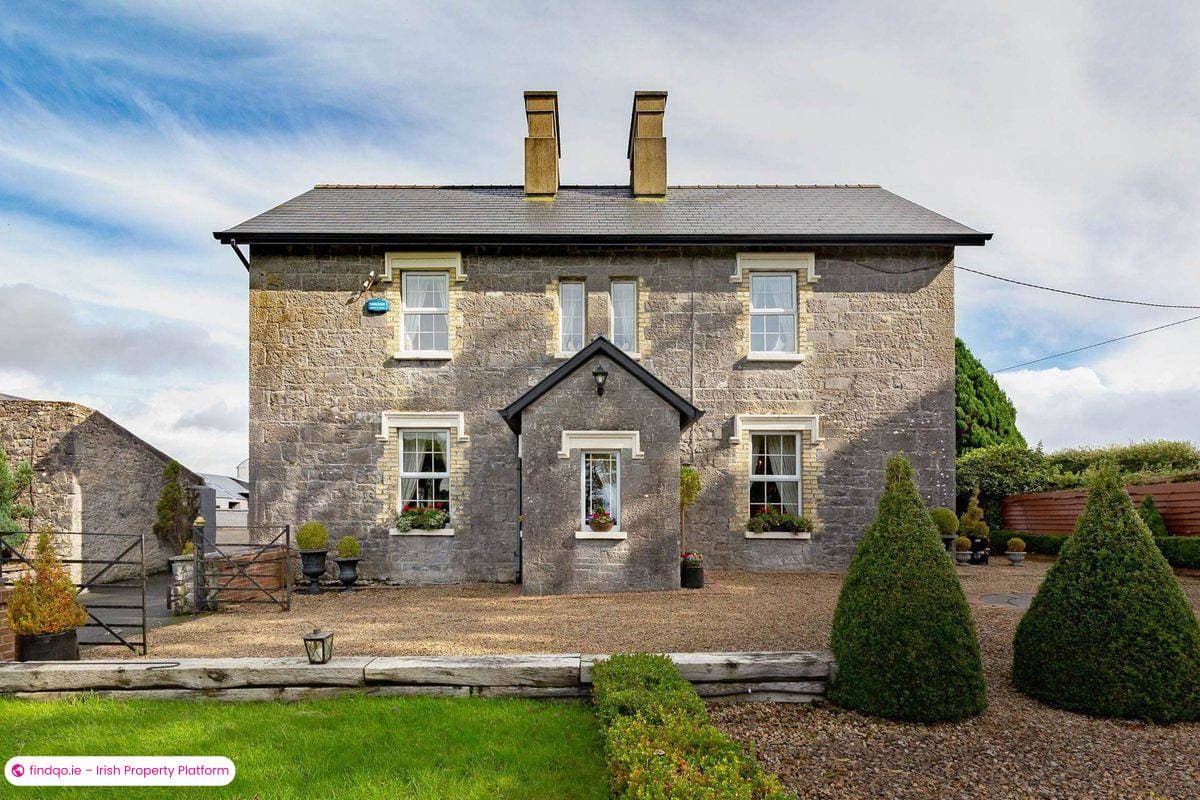 Detached house for Sale in Collooney, Sligo