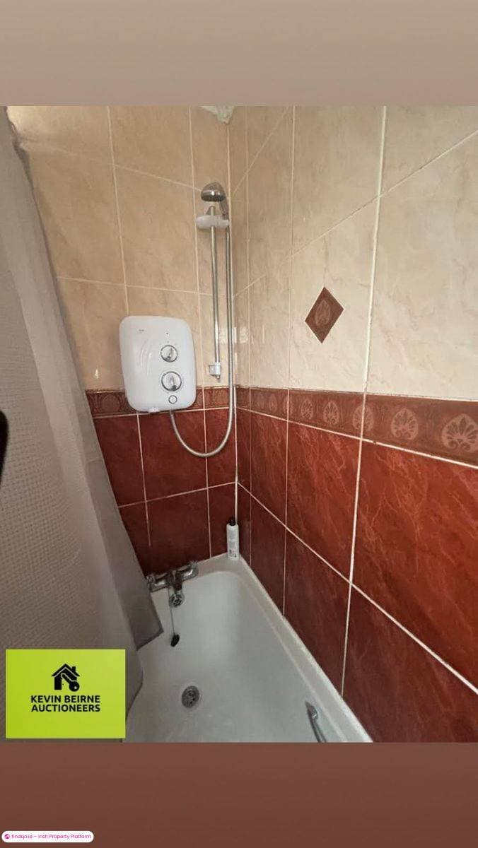 Semi-detached house for Sale in Castlebar, Mayo