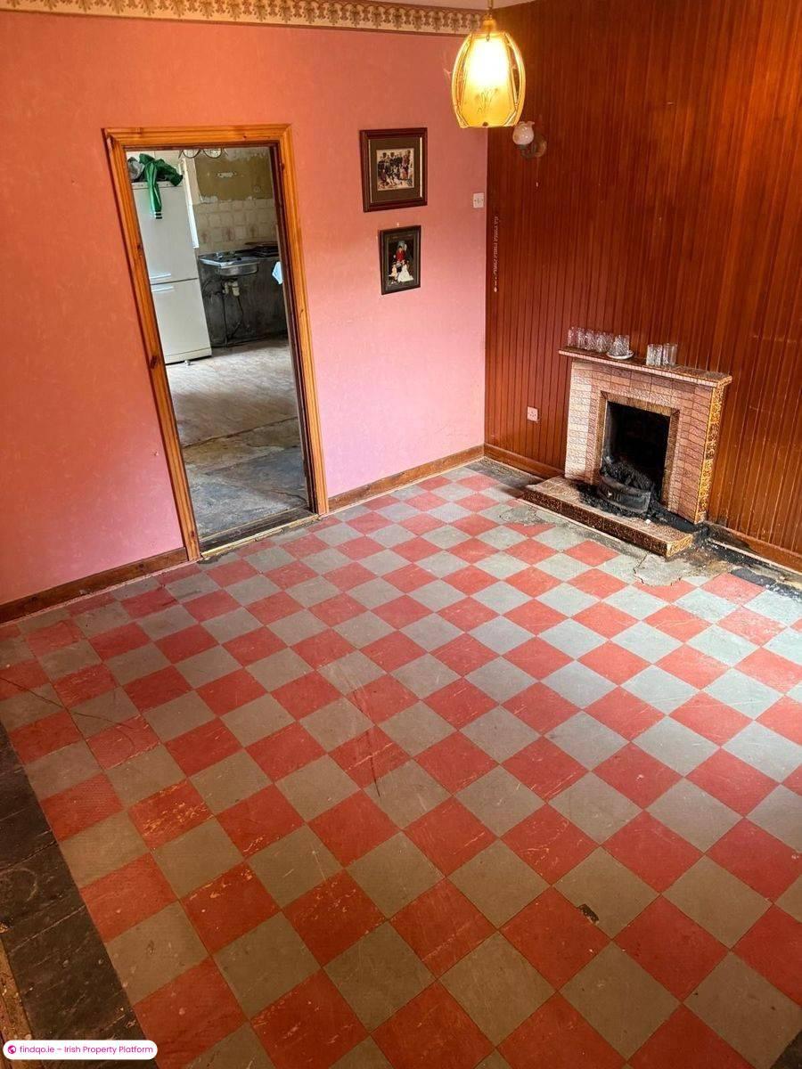 Detached house for Sale in Castlebar, Mayo