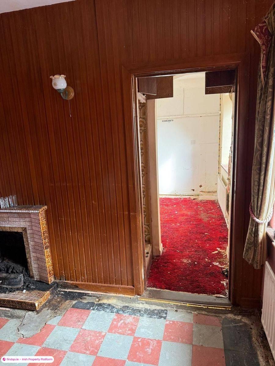 Detached house for Sale in Castlebar, Mayo