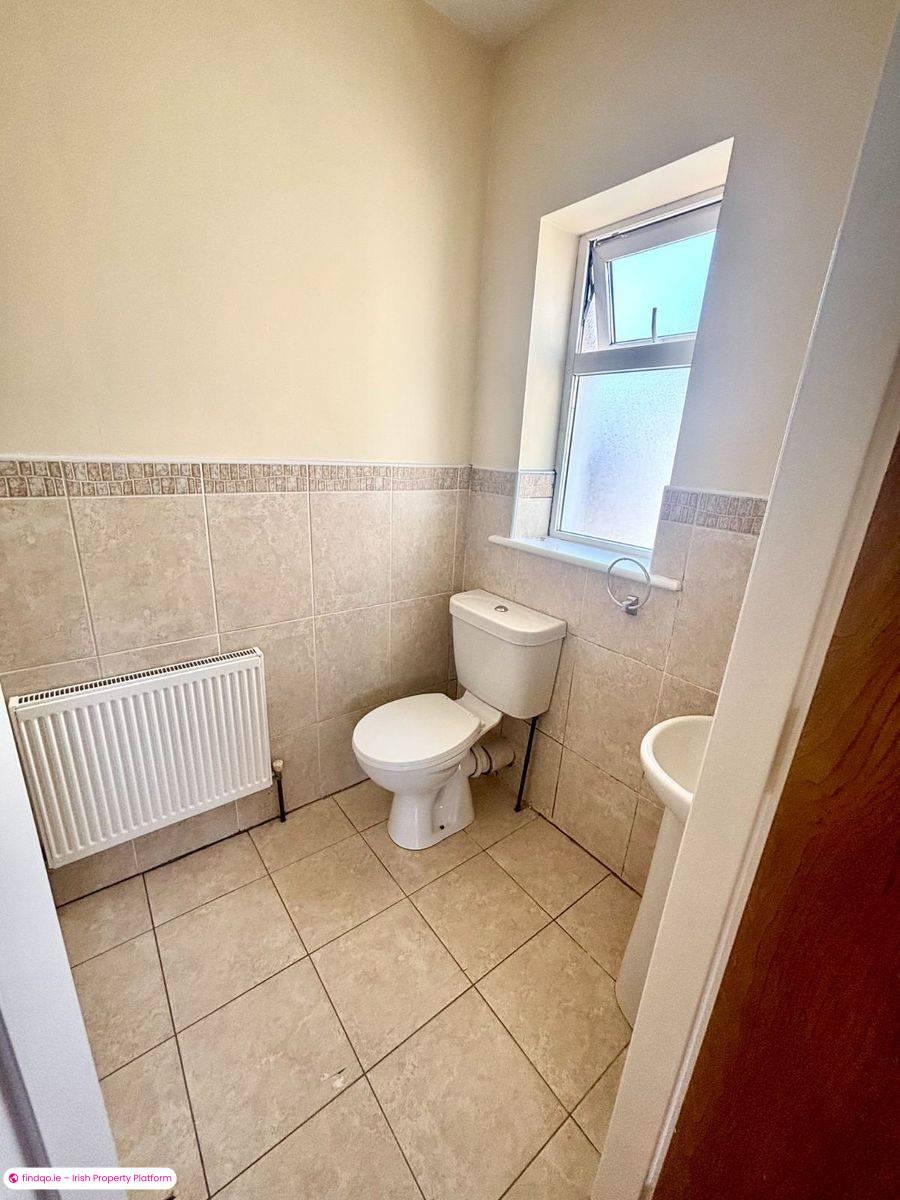 Detached house for Sale in Castlebar, Mayo