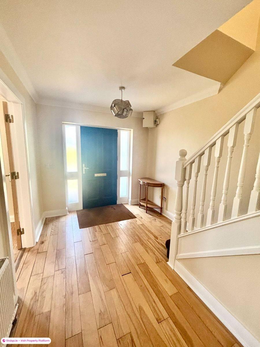 Detached house for Sale in Castlebar, Mayo