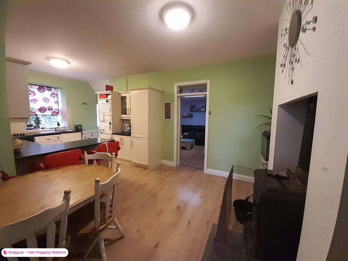 Semi-detached house for Sale in Castlebar, Mayo