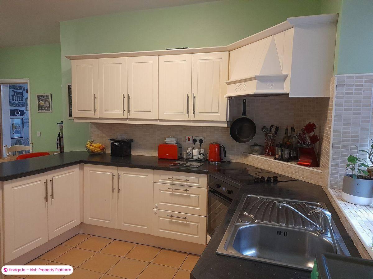 Semi-detached house for Sale in Castlebar, Mayo