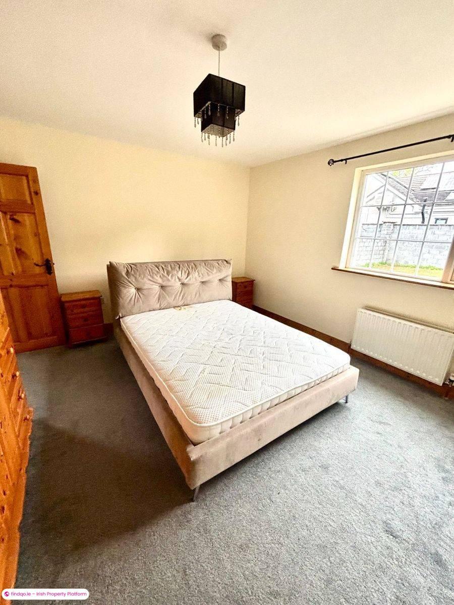 Detached house for Sale in Castlebar, Mayo