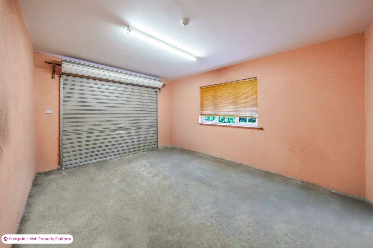 Detached house for Sale in Castlebar, Mayo