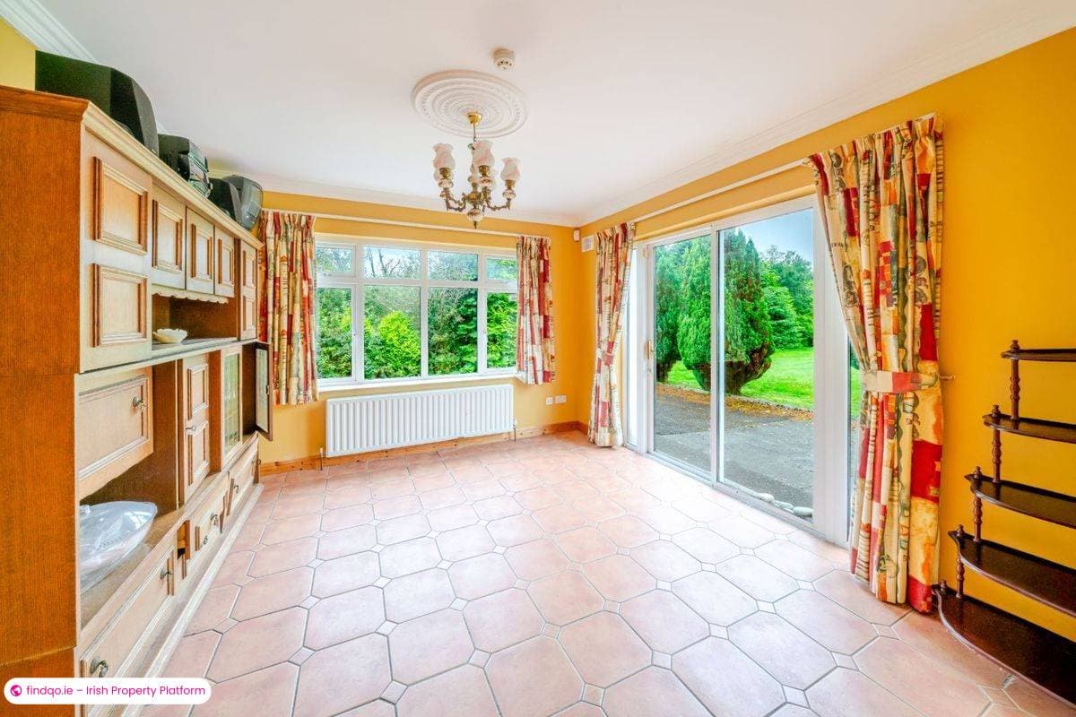 Detached house for Sale in Castlebar, Mayo