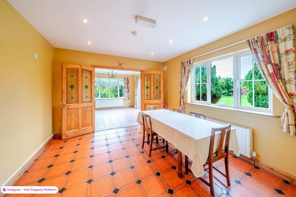 Detached house for Sale in Castlebar, Mayo