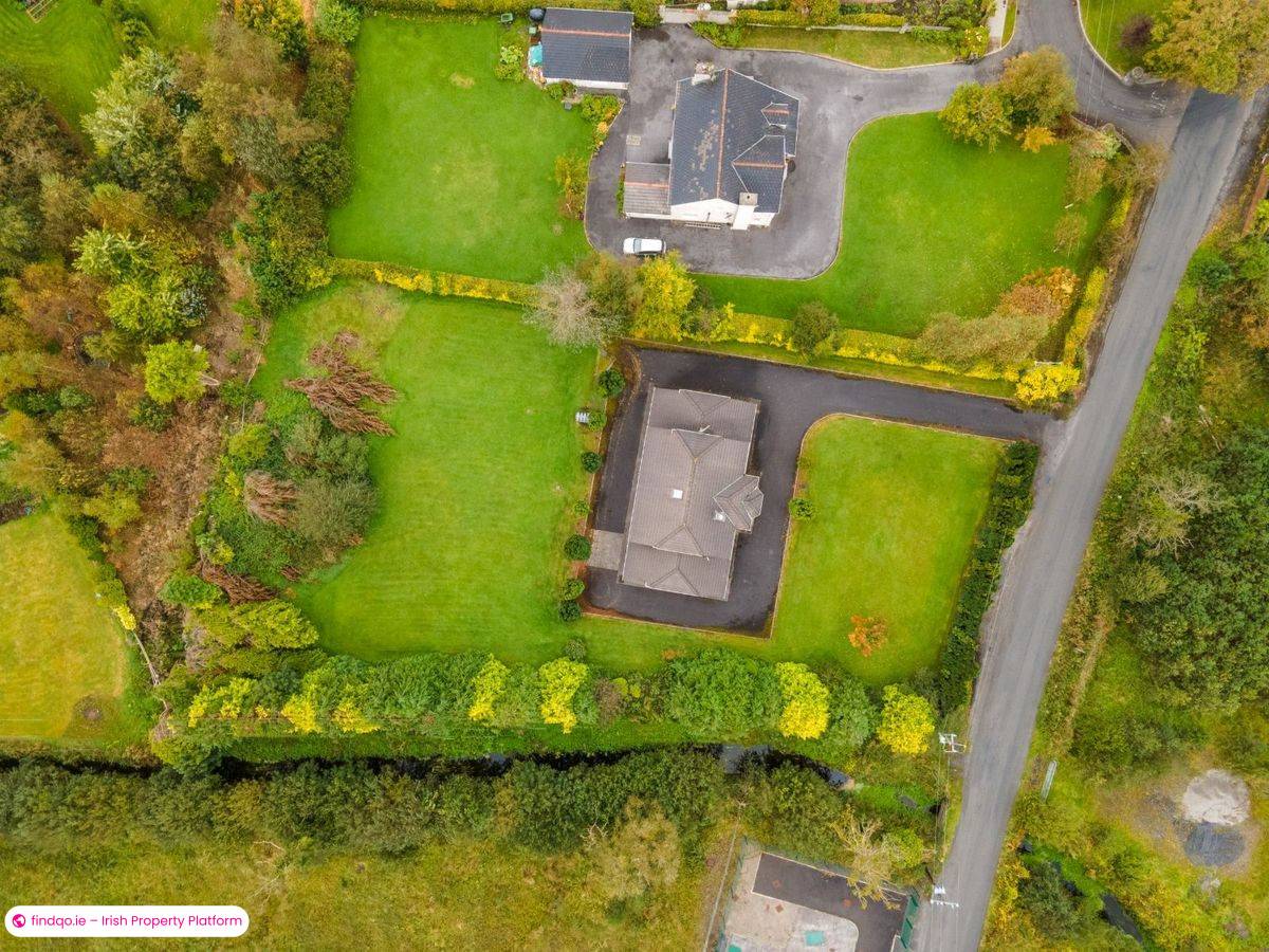 Detached house for Sale in Castlebar, Mayo