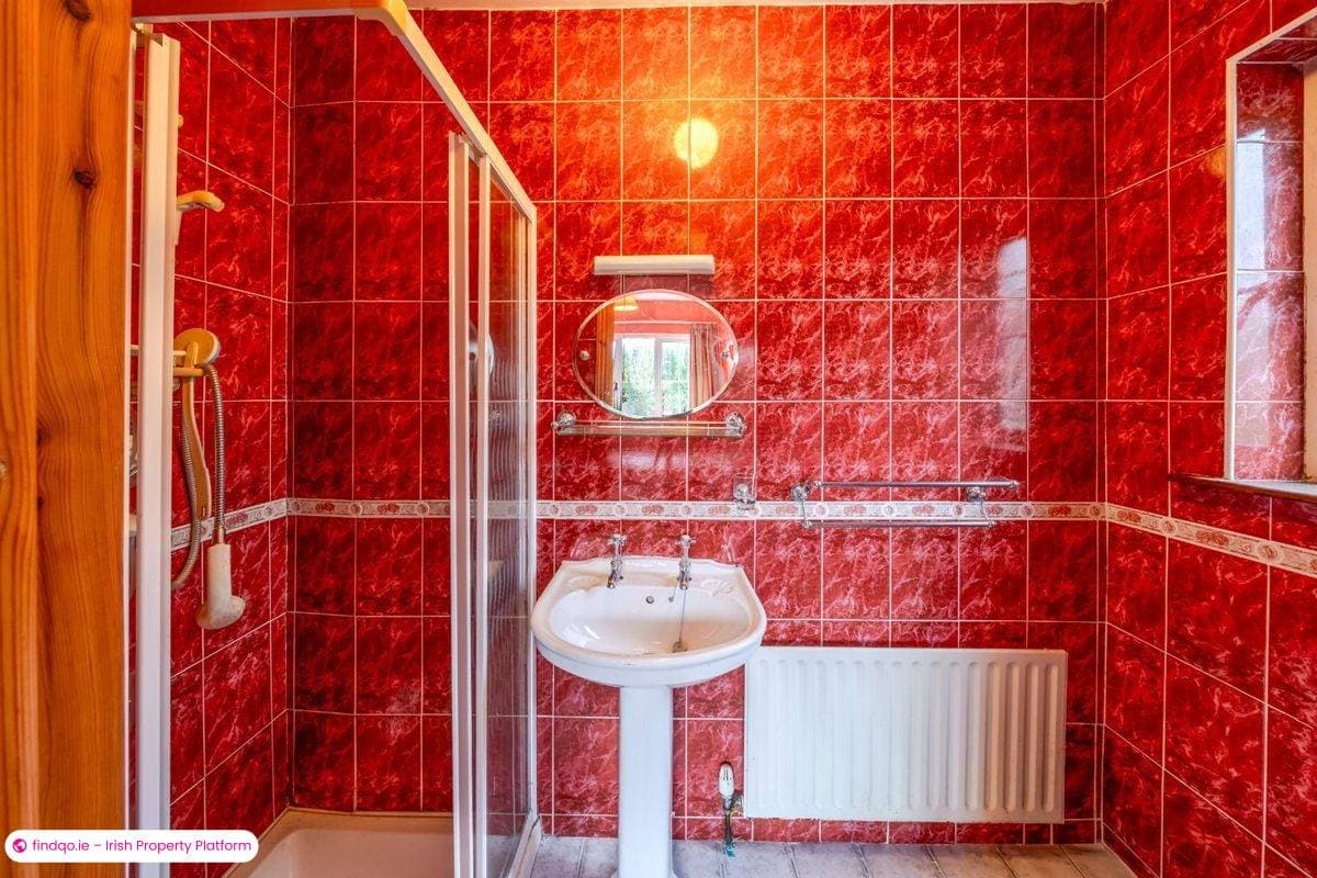 Detached house for Sale in Castlebar, Mayo