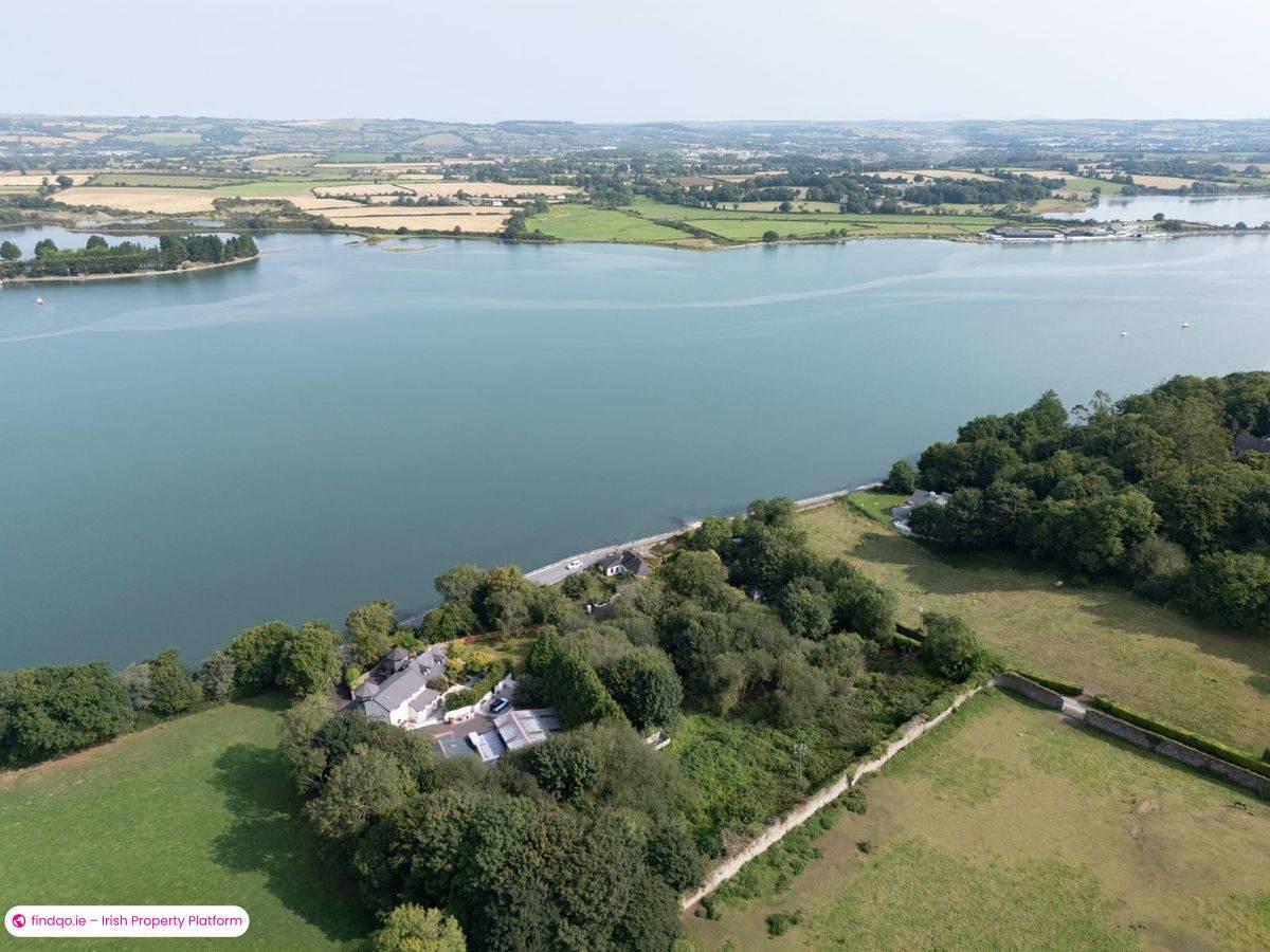 Detached house for Sale in Cobh, Cork