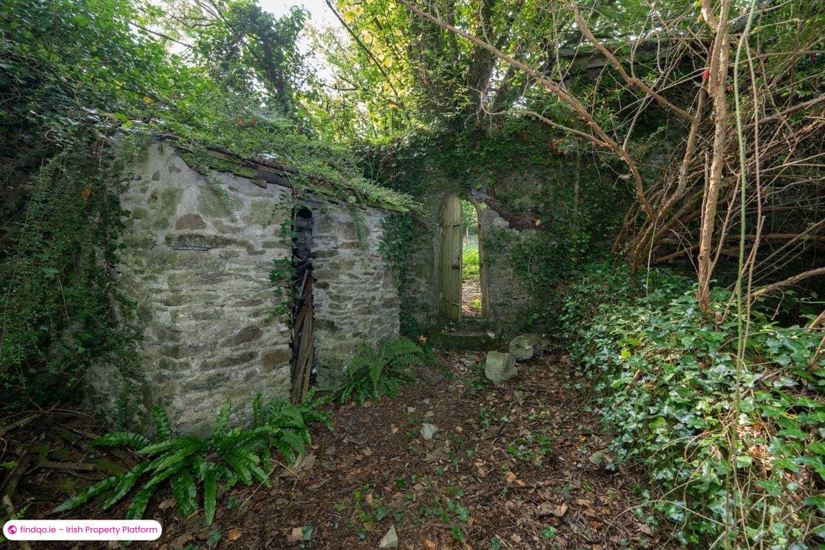 Detached house for Sale in Cobh, Cork