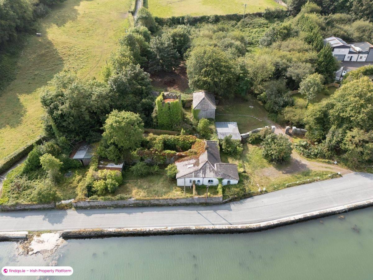 Detached house for Sale in Cobh, Cork
