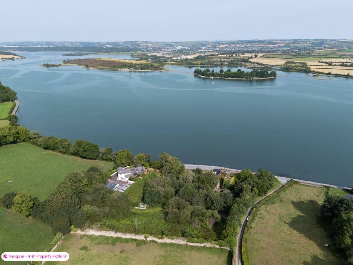 Detached house for Sale in Cobh, Cork