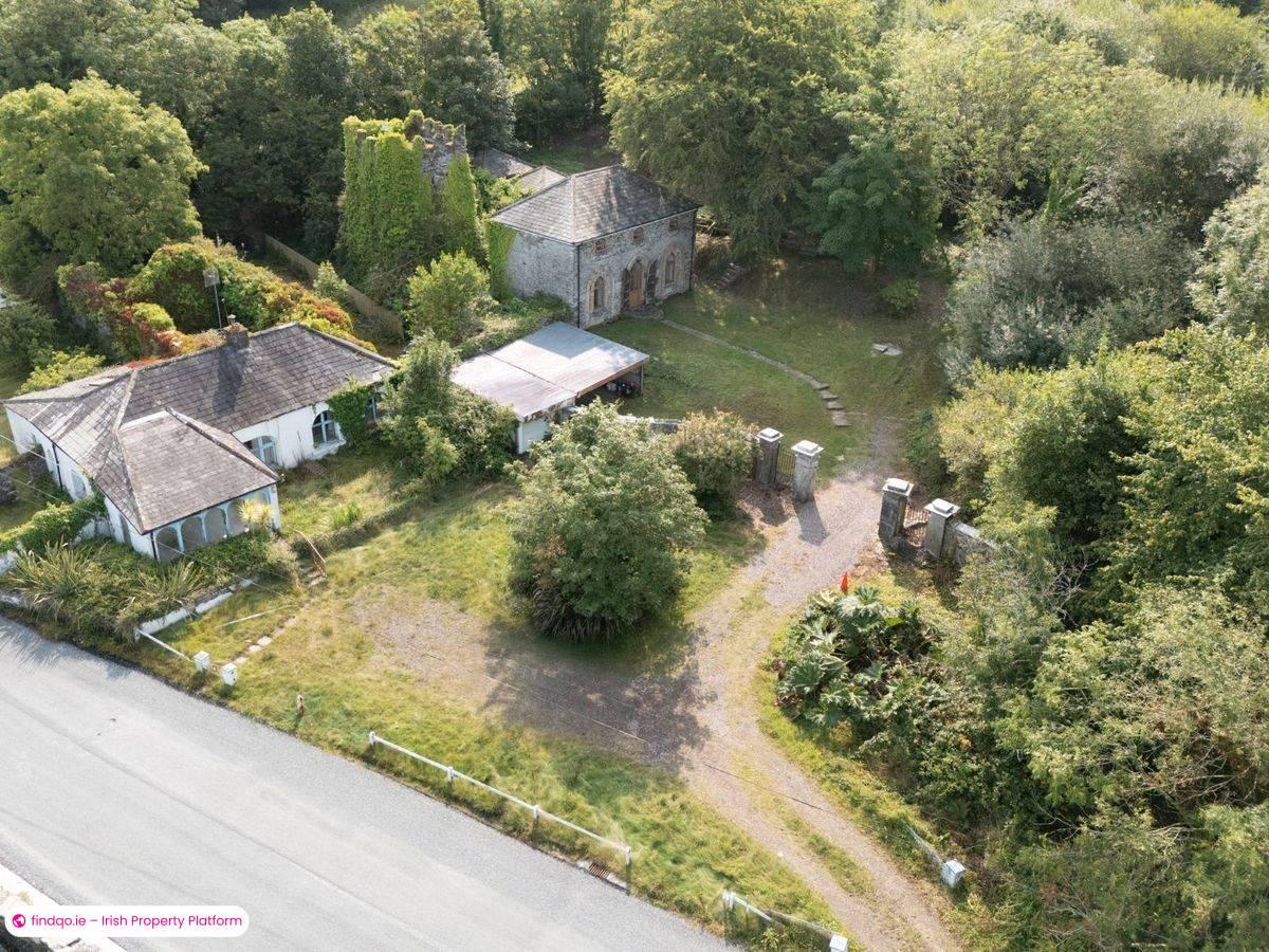 Detached house for Sale in Cobh, Cork