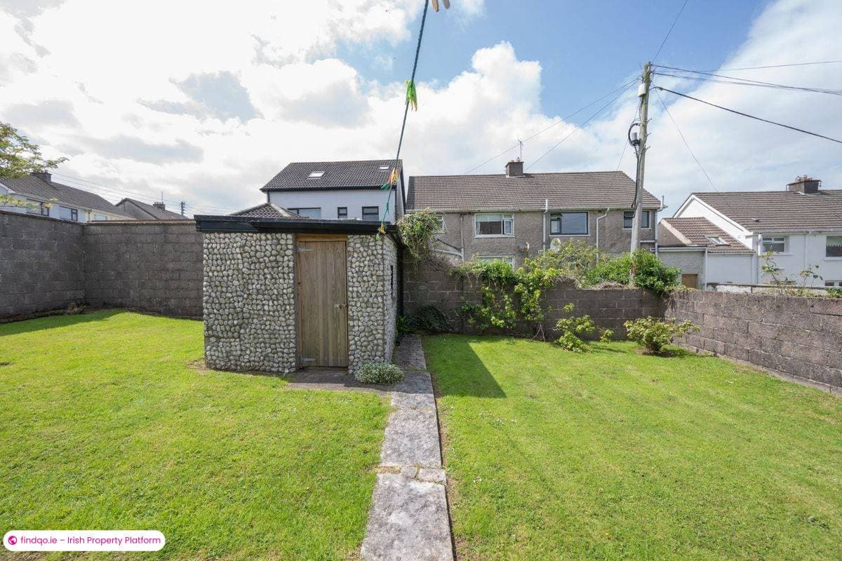 Semi-detached house for Sale in Douglas, Cork, T12 F8E2