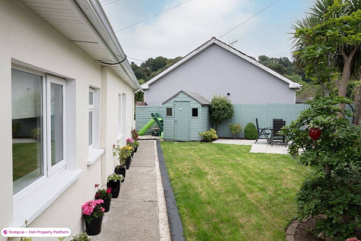 Semi-detached house for Sale in Douglas, Cork, T12 H1WK