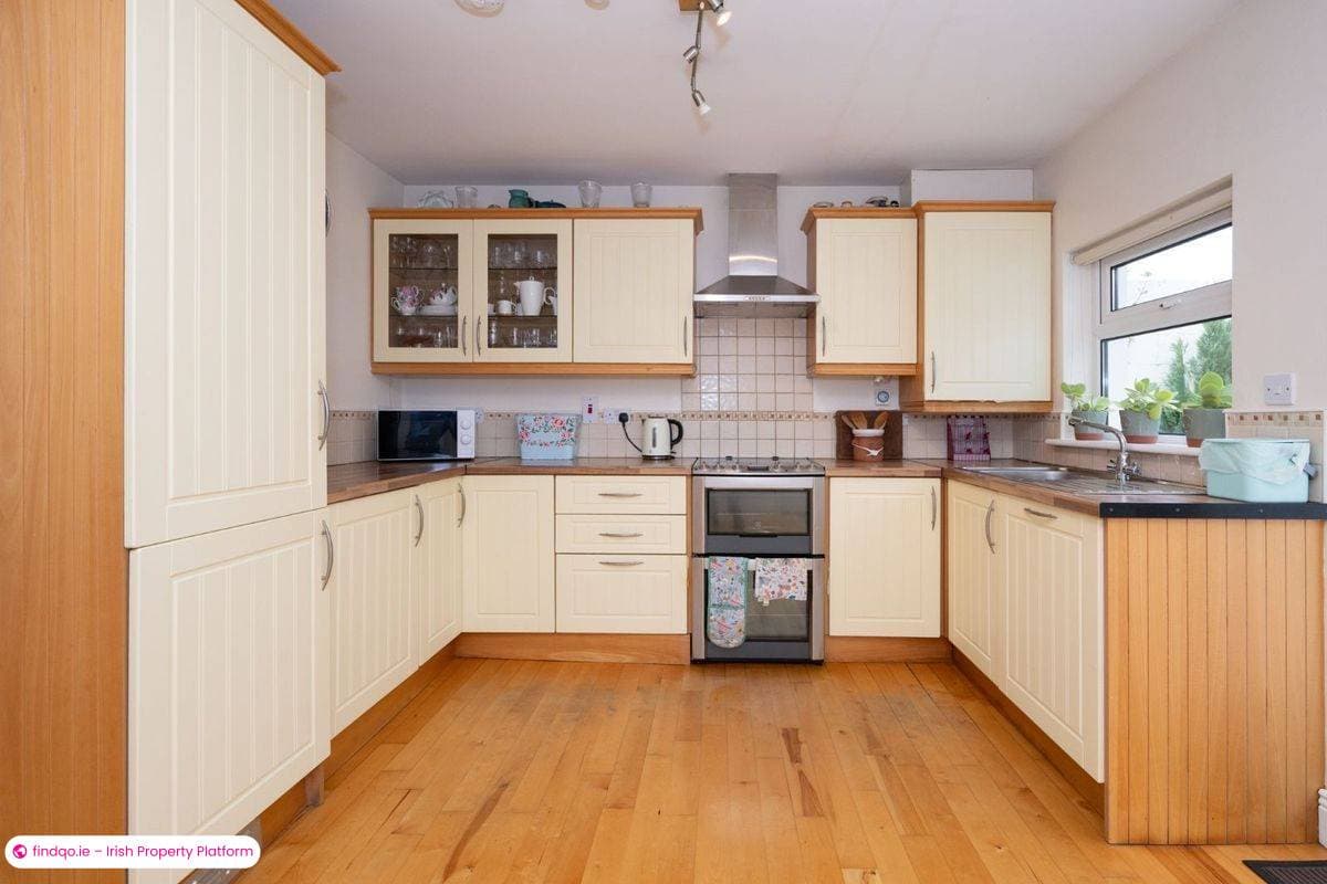 Semi-detached house for Sale in Douglas, Cork, T12 H1WK