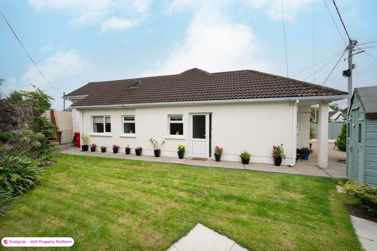 Semi-detached house for Sale in Douglas, Cork, T12 H1WK