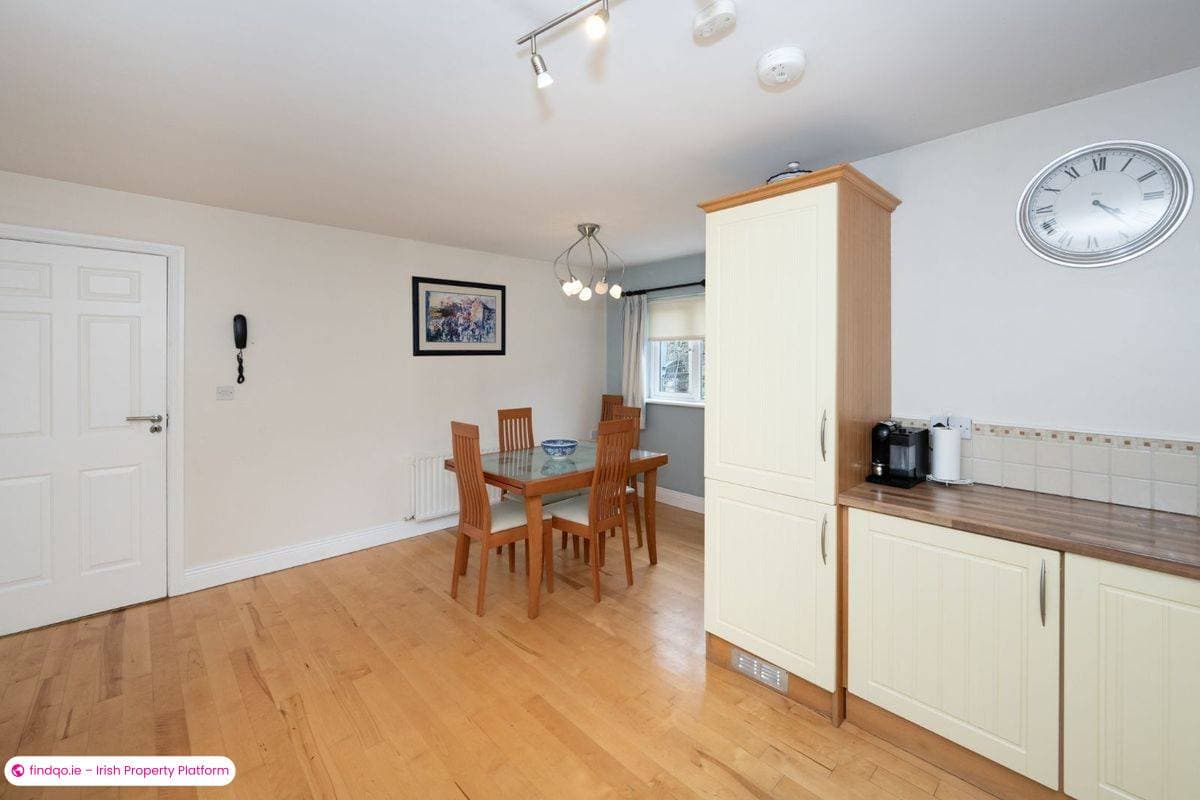 Semi-detached house for Sale in Douglas, Cork, T12 H1WK