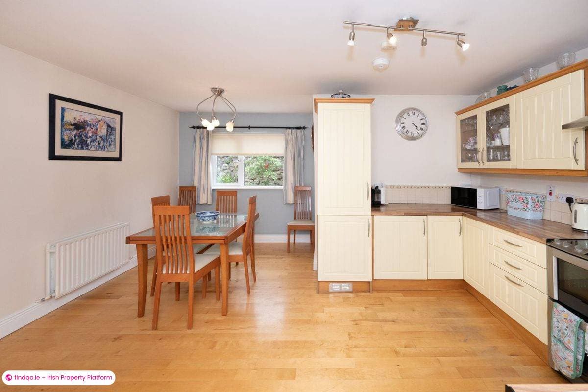 Semi-detached house for Sale in Douglas, Cork, T12 H1WK