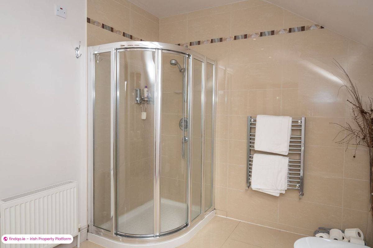 Detached house for Sale in Monkstown, Cork