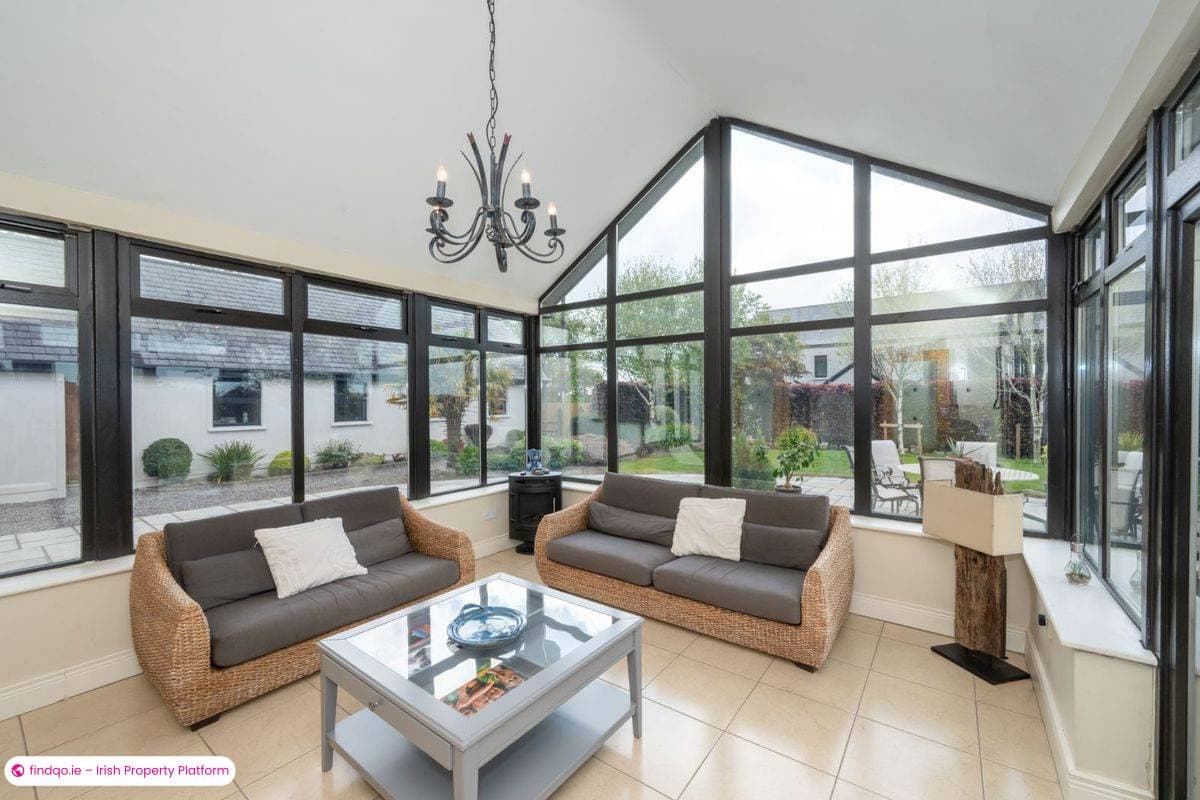 Detached house for Sale in Monkstown, Cork