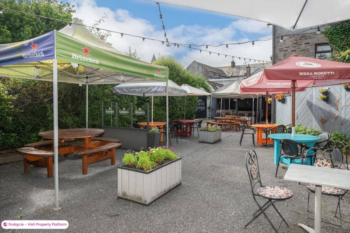 Restaurant / Bar / Hotel for Sale in Macroom, Cork