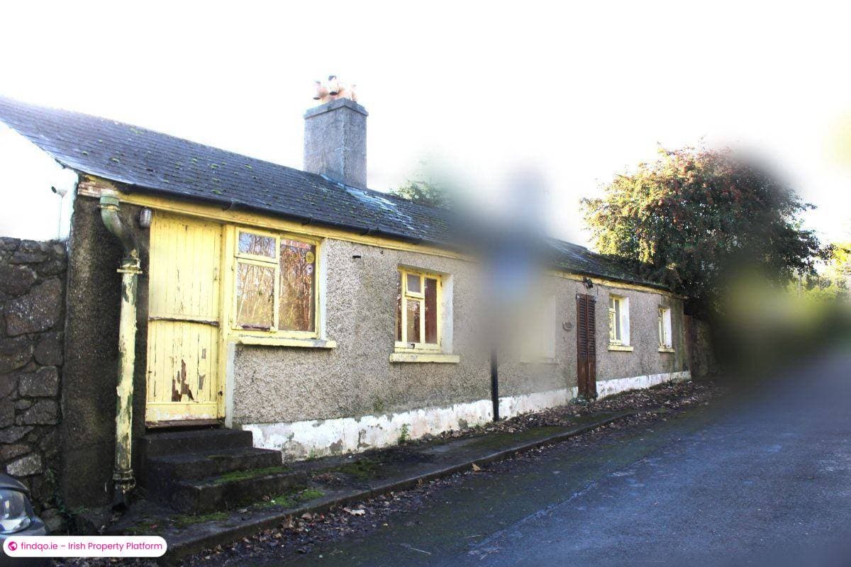 Detached house for Sale in Cabinteely, Dublin 18