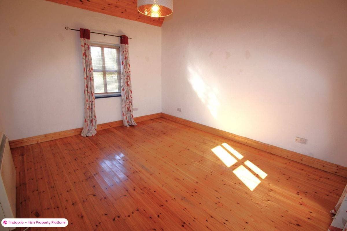 Bungalow for Sale in Ardamine, Wexford