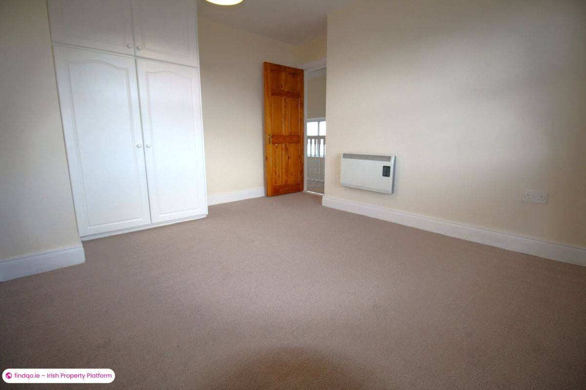 End of terrace house for Sale in Riverchapel, Wexford