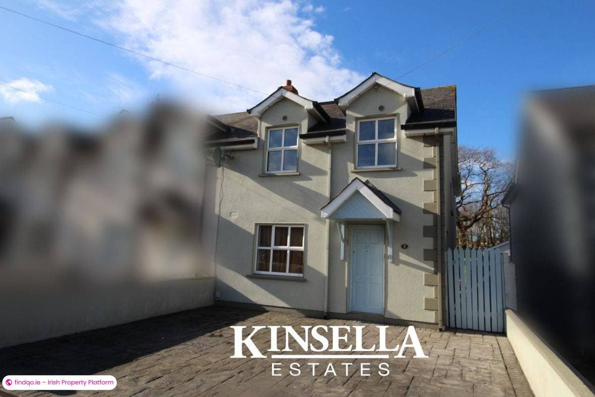 End of terrace house for Sale in Riverchapel, Wexford