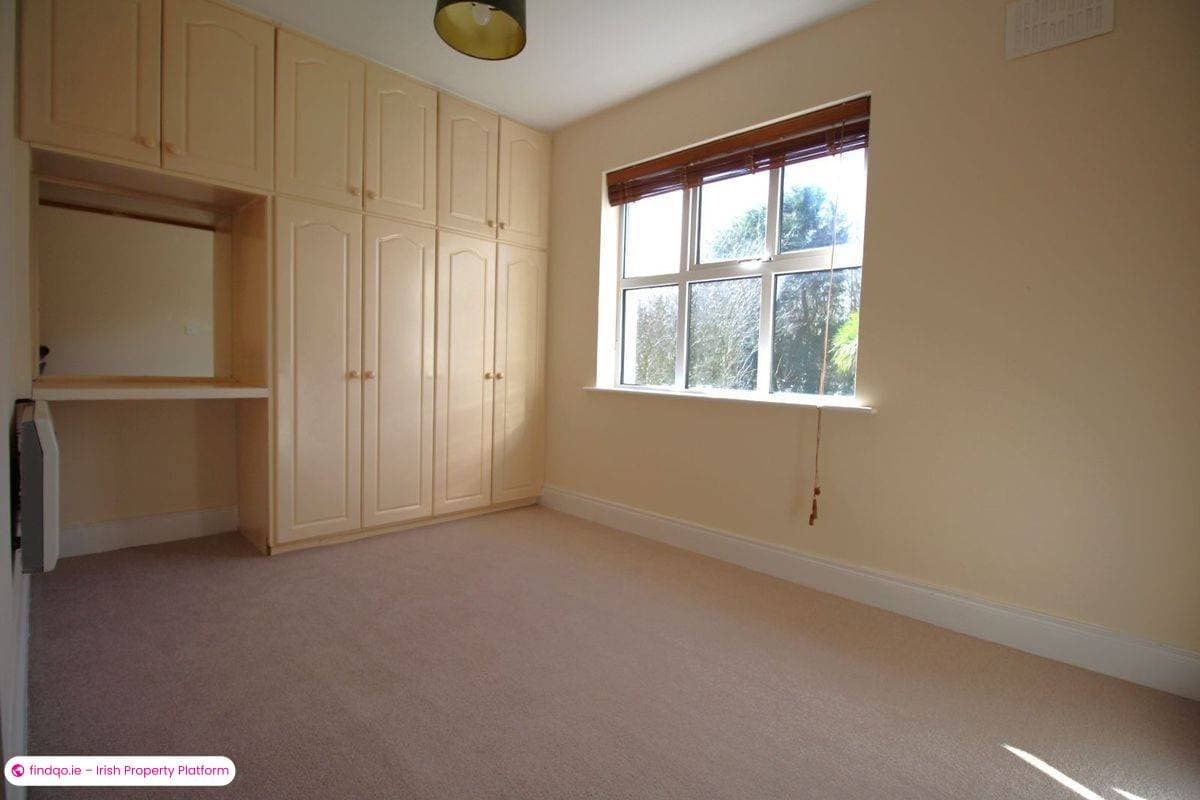 End of terrace house for Sale in Riverchapel, Wexford