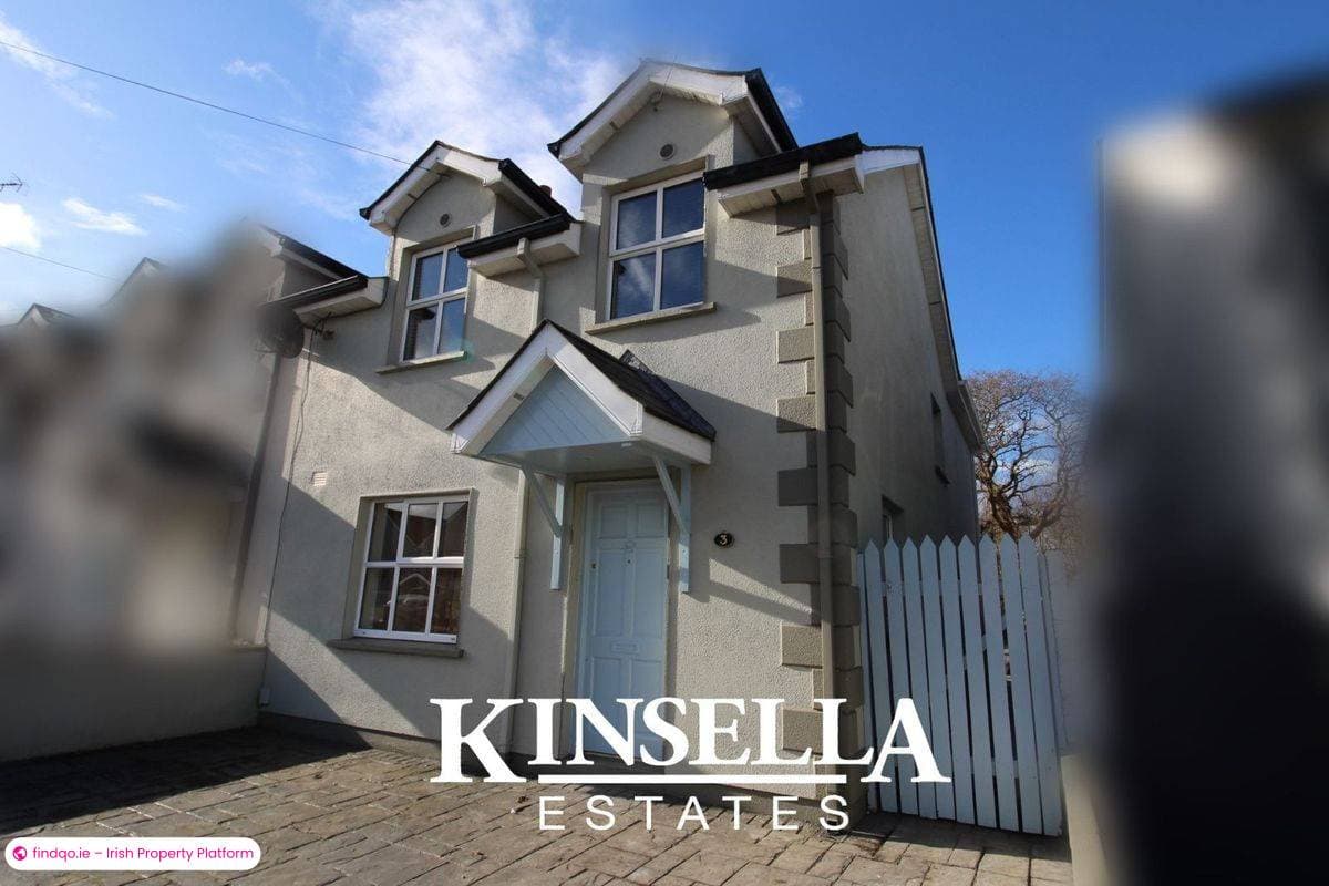 End of terrace house for Sale in Riverchapel, Wexford
