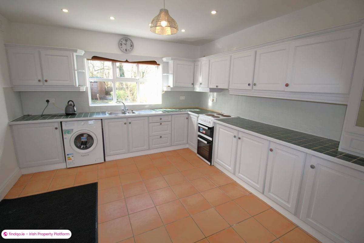 End of terrace house for Sale in Riverchapel, Wexford