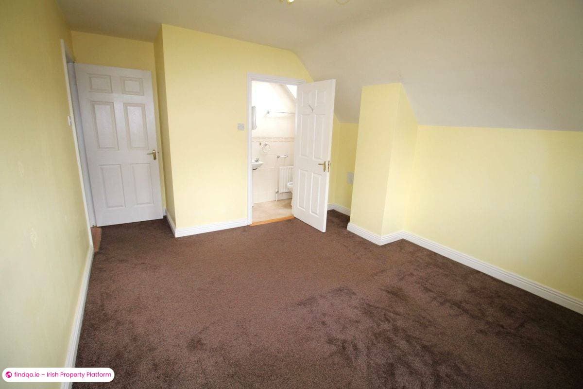 Detached house for Sale in Gorey, Wexford